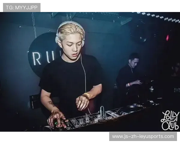 他是更衣室DJ,也是球队的粘合剂 他是更衣室DJ,也是球队的粘合剂